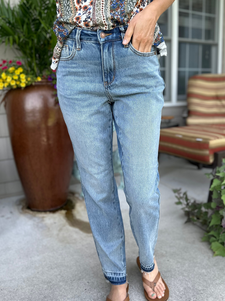 Judy Blue Mid Rise Rigid Release Hem Boyfriend Jeans