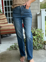 Judy Blue High Waisted Straight Fit Jeans