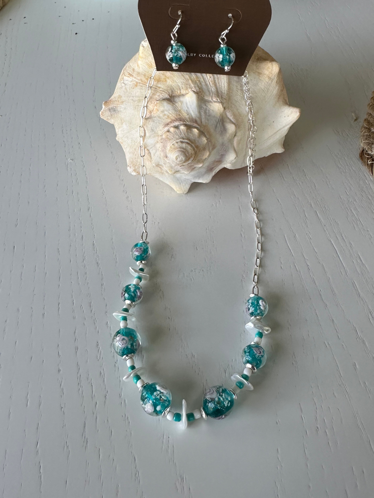 Glass Flower Beaded Necklace Set