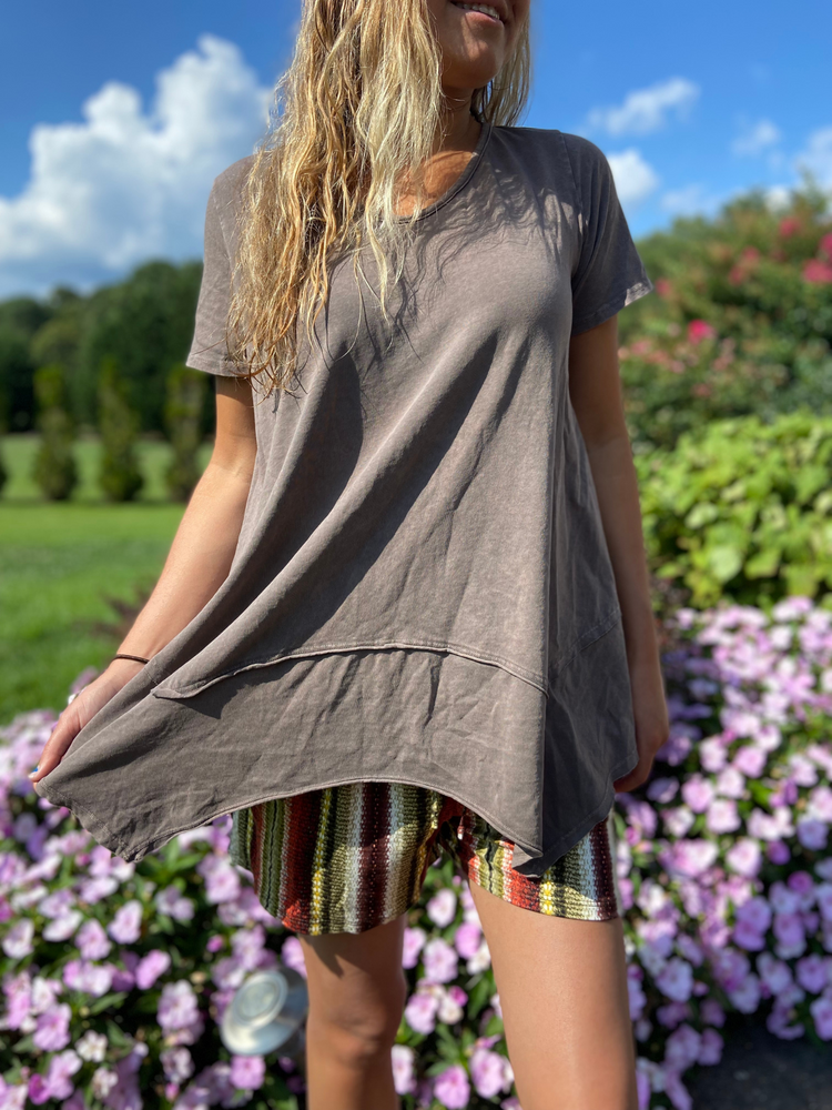 Mineral Wash Top in Taupe - Wild Magnolia